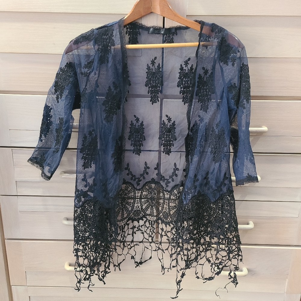BKE Boutique Open Victorian Lace Top Small